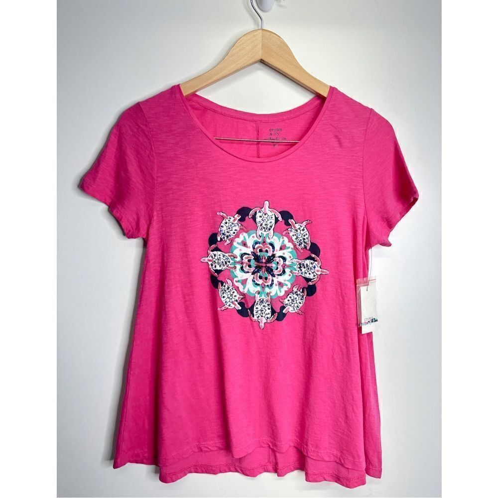 Crown & Ivy Shirt Womens Pink Short Sleeve Sequin Turtle Size XS NWT‎